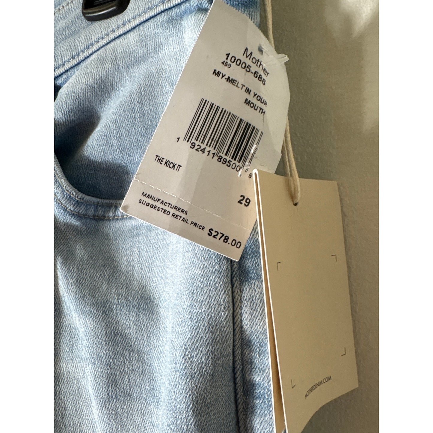 NWT Mother Light Wash "Melt in Your Mouth" The Kick It Blue Jean Sz 29