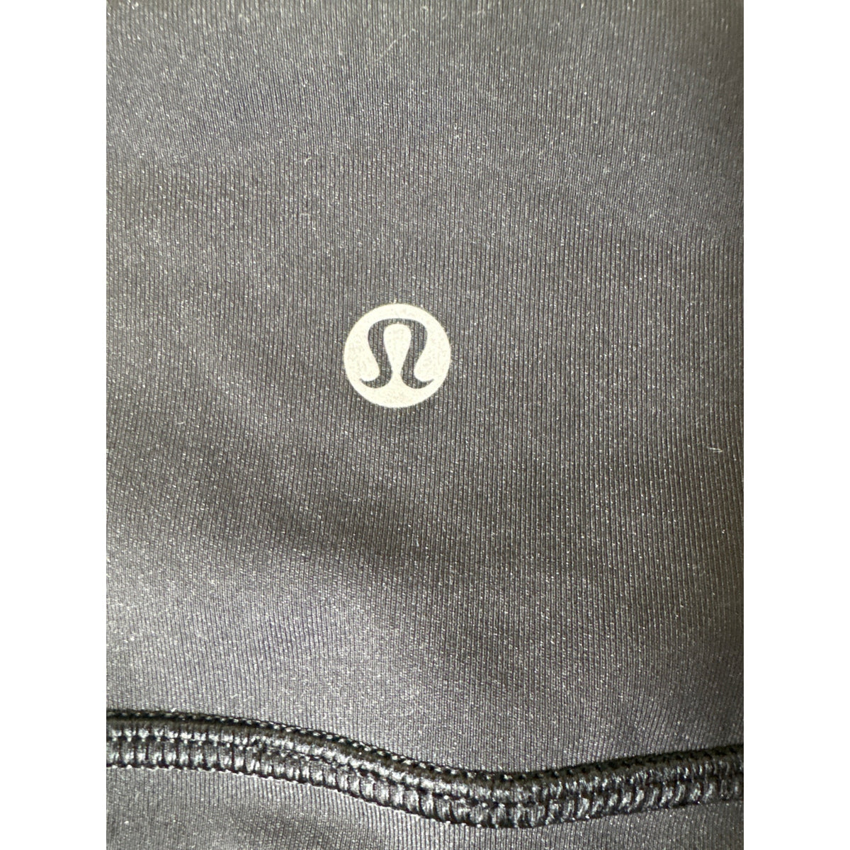Lululemon Black Pocketed Athletic Leggings Sz 4