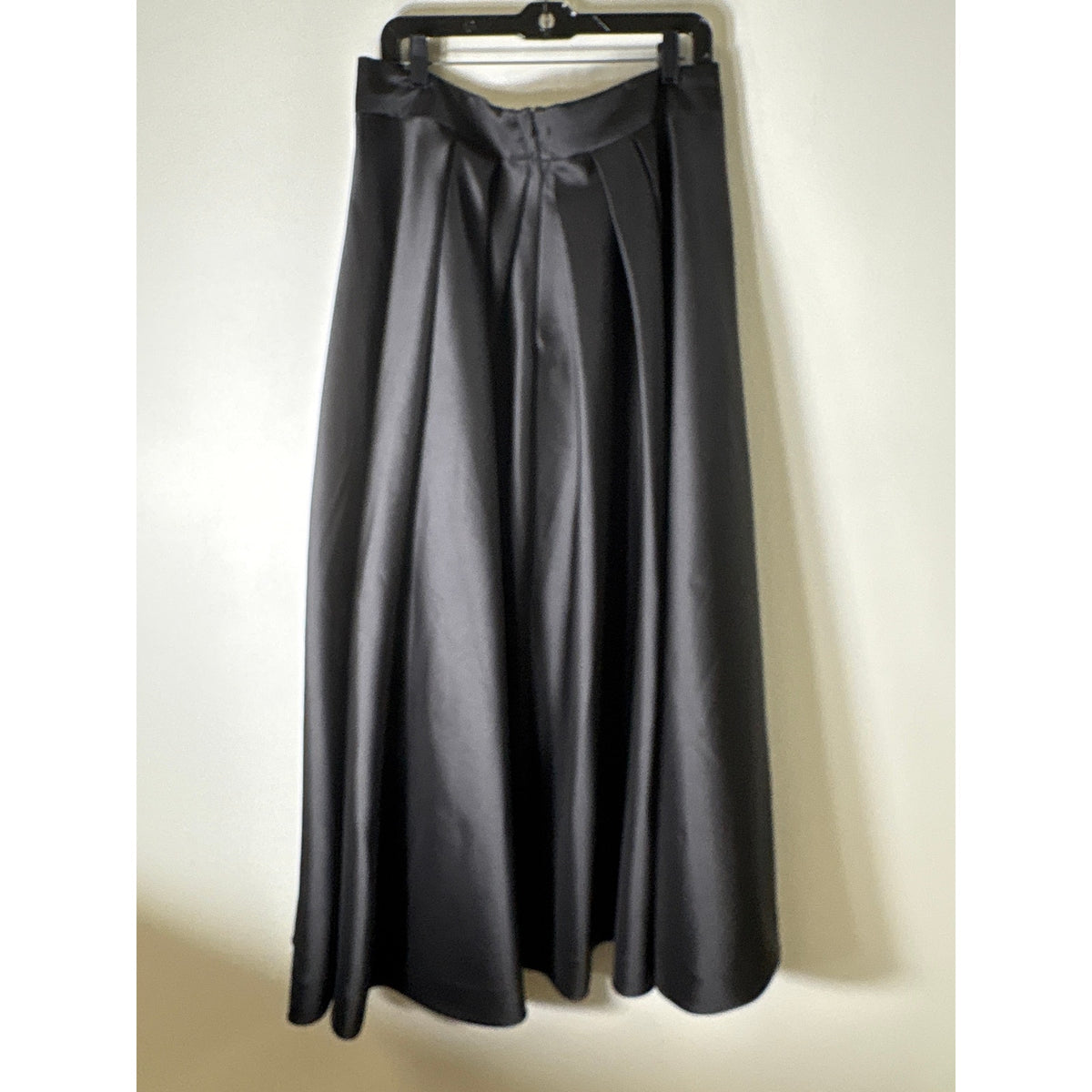 No Tag/Brand Black Ball Gown Fits Like a Sz 16