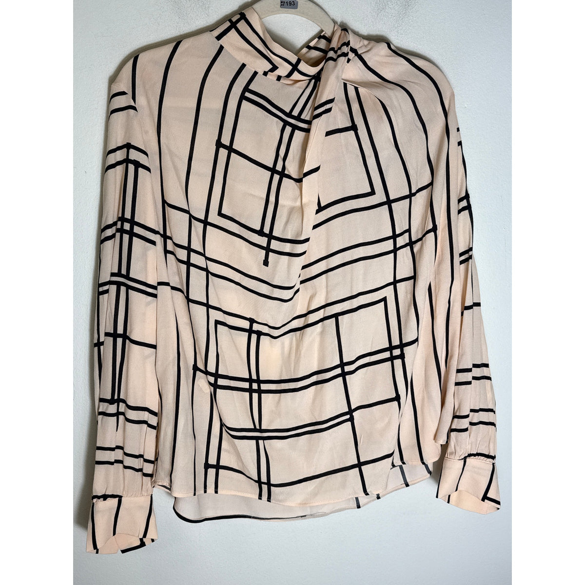 MNG Cream and Black Twist Neck Long Sleeve Blouse Sz 8