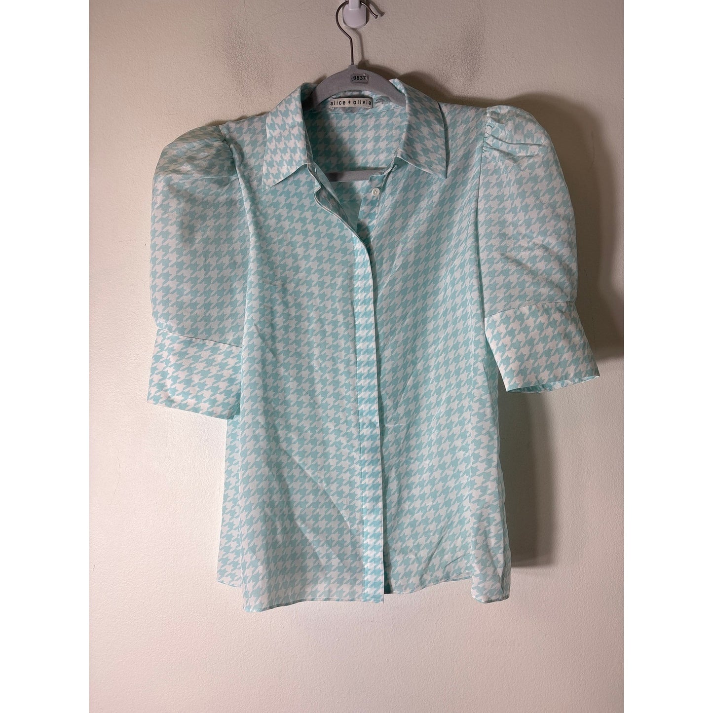 Alice + Olivia Aqua and White Houndstooth Button Up Puff Sleeve Blouse Sz S