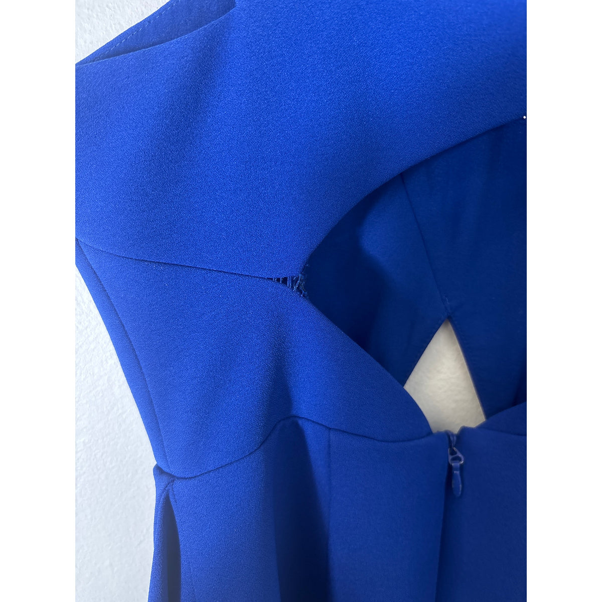 BCBG Cobalt Blue Cut Out Cocktail Dress Sz 0