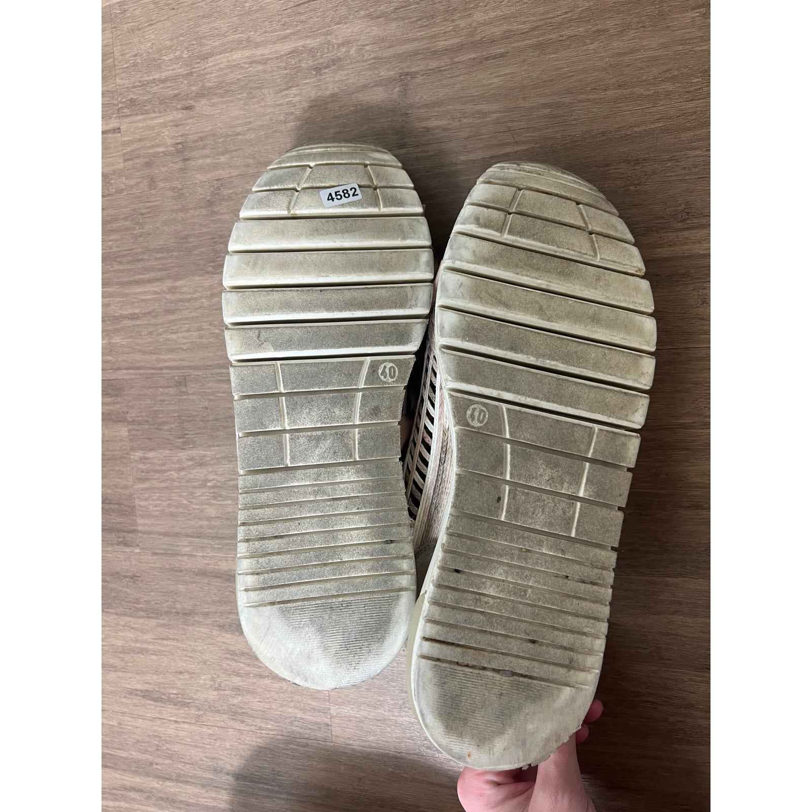 Softwaves Alma Kaki Sneakers Sz 40