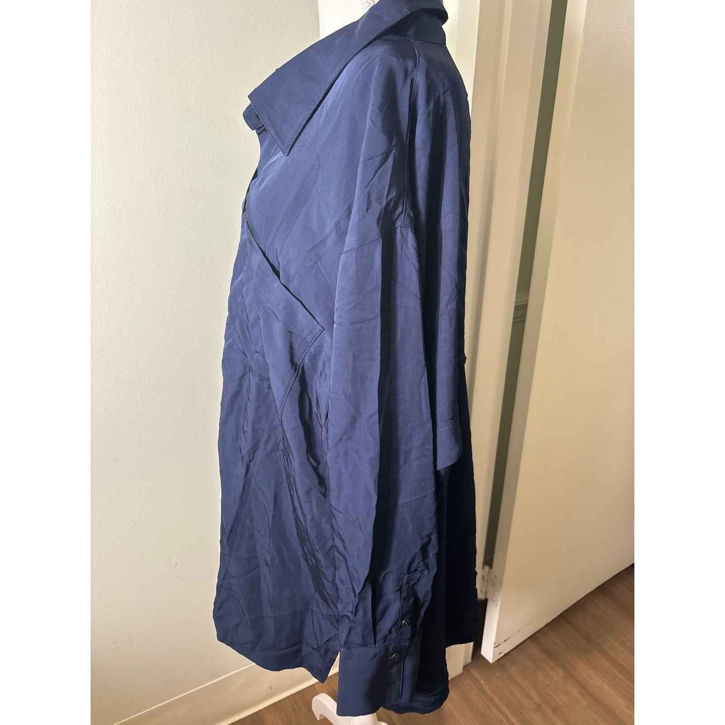 NWT Banana Republix Navy Button Up Blouse Sz XXL