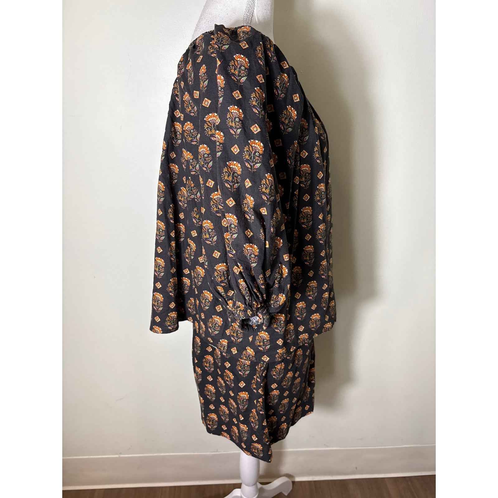 MNG Black Orange Half Puff Sleeve Shorts and Top Set Sz 6