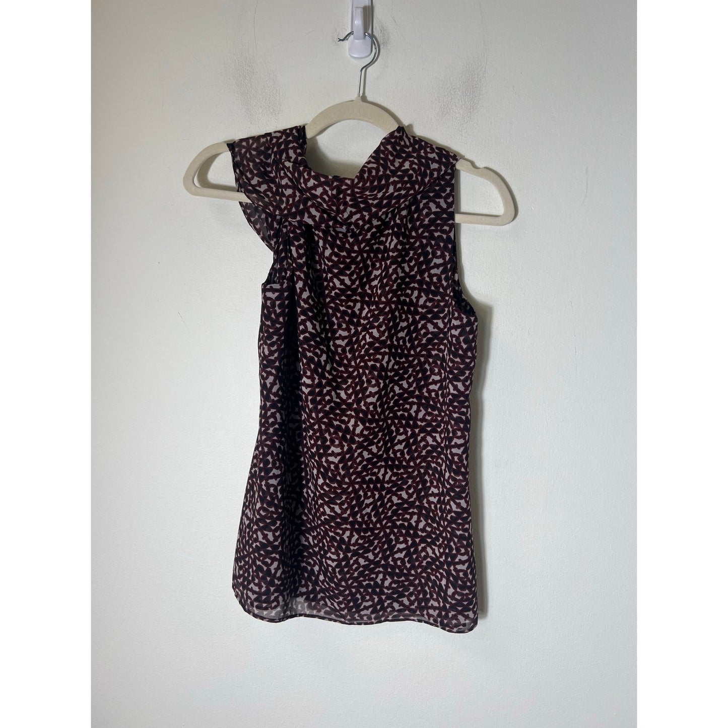 Cabi Maroon Black Sleeveless Tank Top Sz M