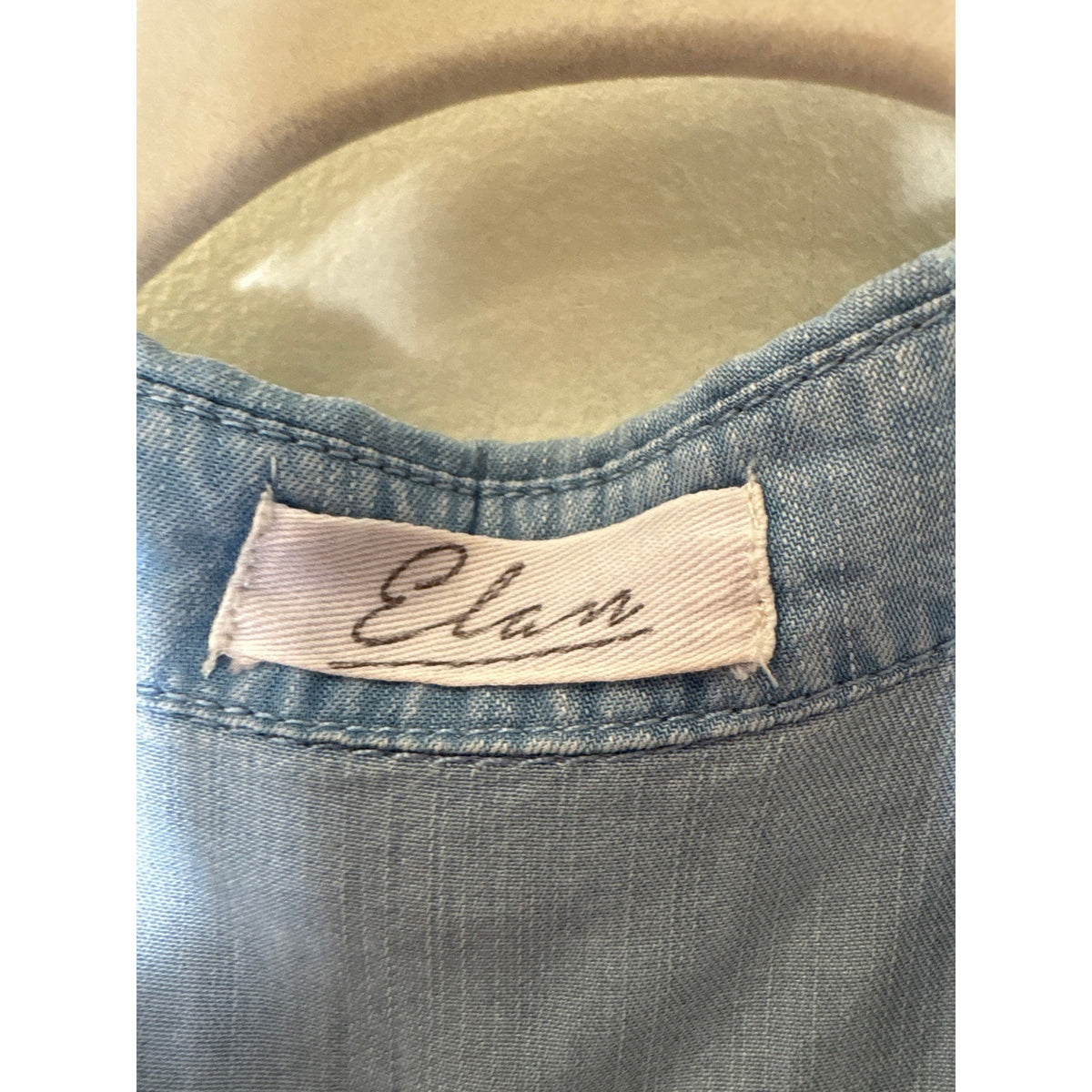 Elan Chambray Sleeveless Button Up Shirt Sz S