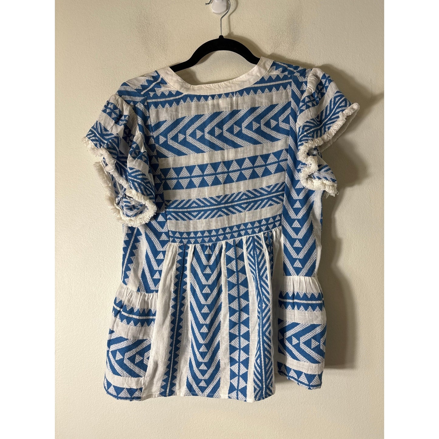 THML Blue White Flutter Sleeve V-Neck ToP Sz S