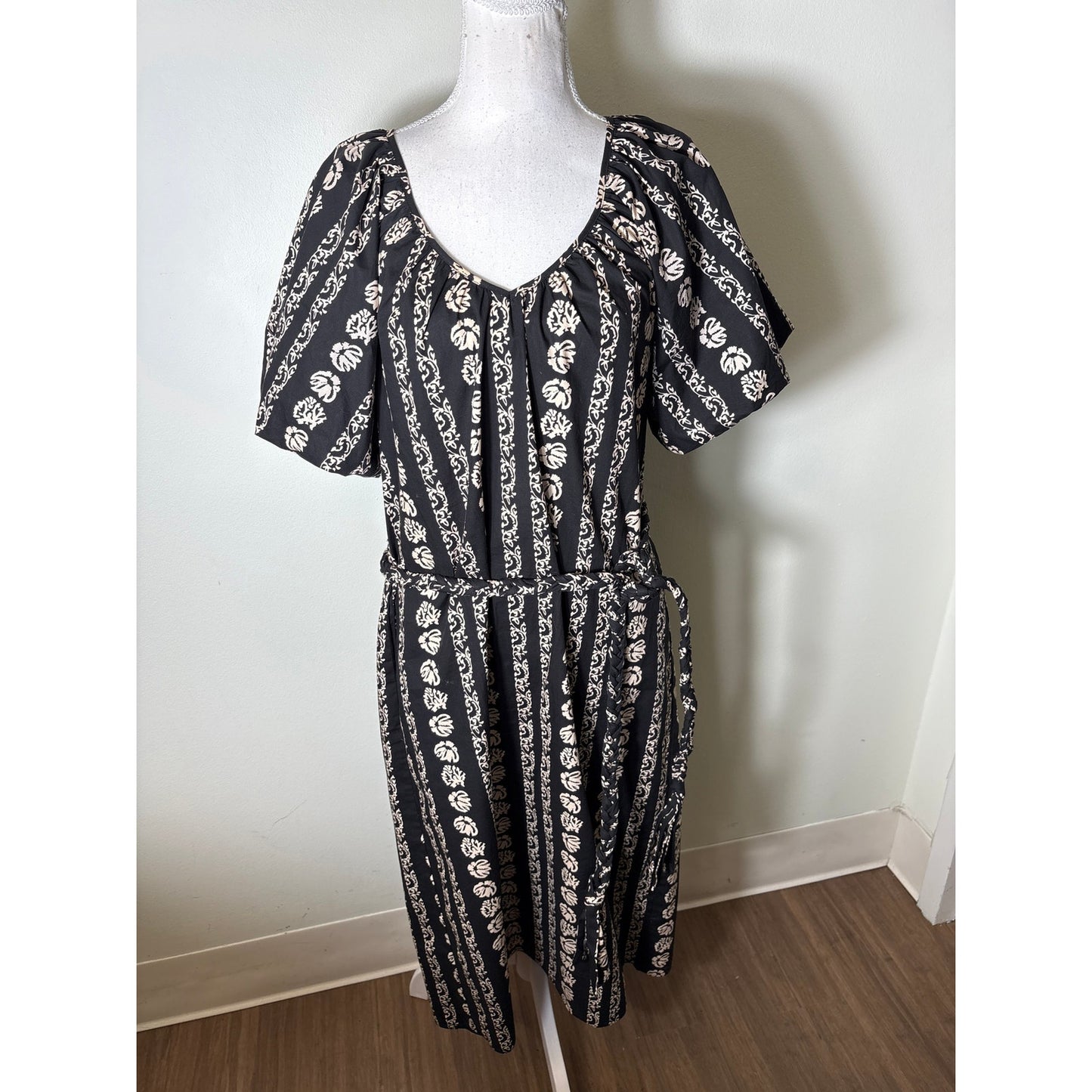 Marie Oliver Black and Cream Belted  Midi Dress Sz Xs
