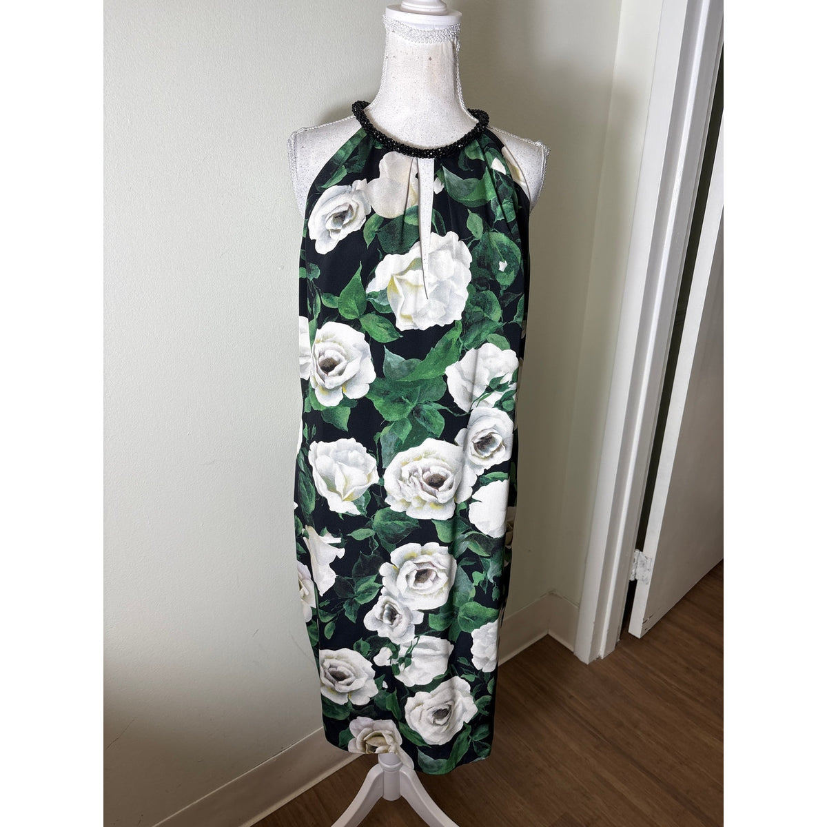NWT Carmen Marc Valvo Green and Black Floral Knee Length Cocktail Dress Sz 14