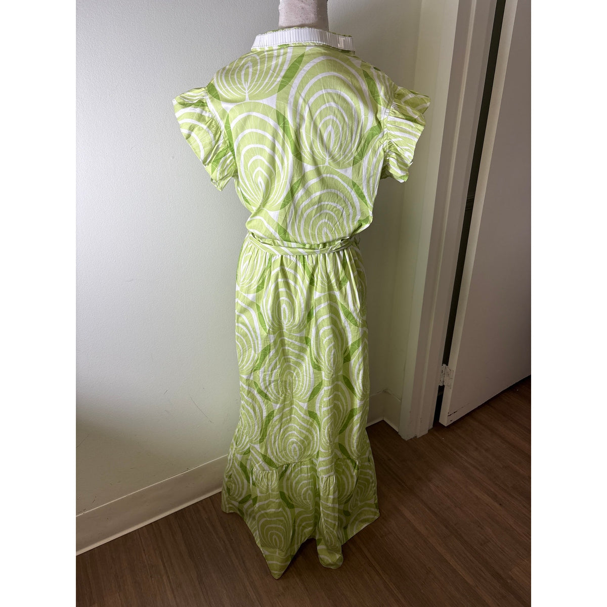 Sheridan French Lime Green White Flutter Sleeve Maxi Dress Sz L