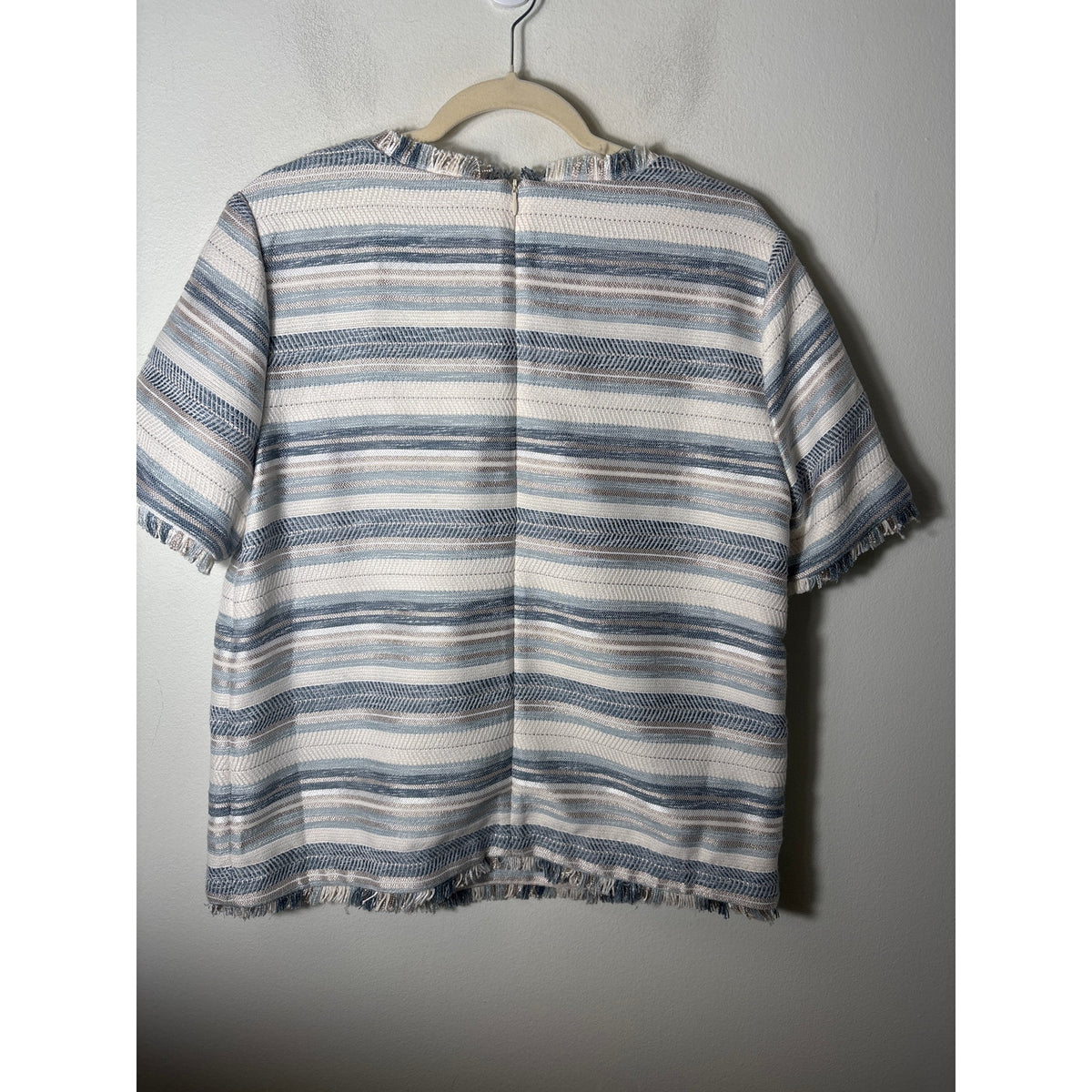 Dolce Cabo Off White Light Blue Stripe Short Sleeve Shirt Sz L
