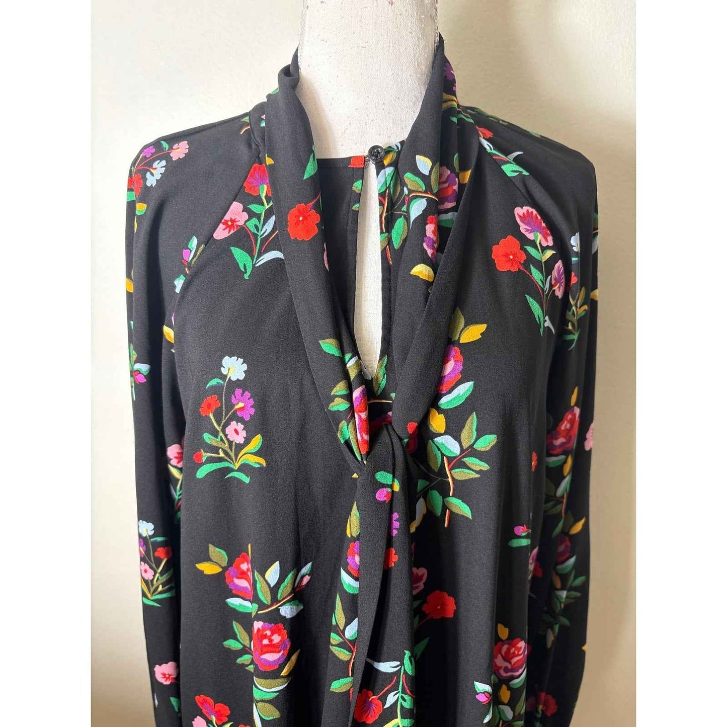 Kate Spade Black Floral Long Sleeve V-Neck Ruffled Mini Dress Sz m