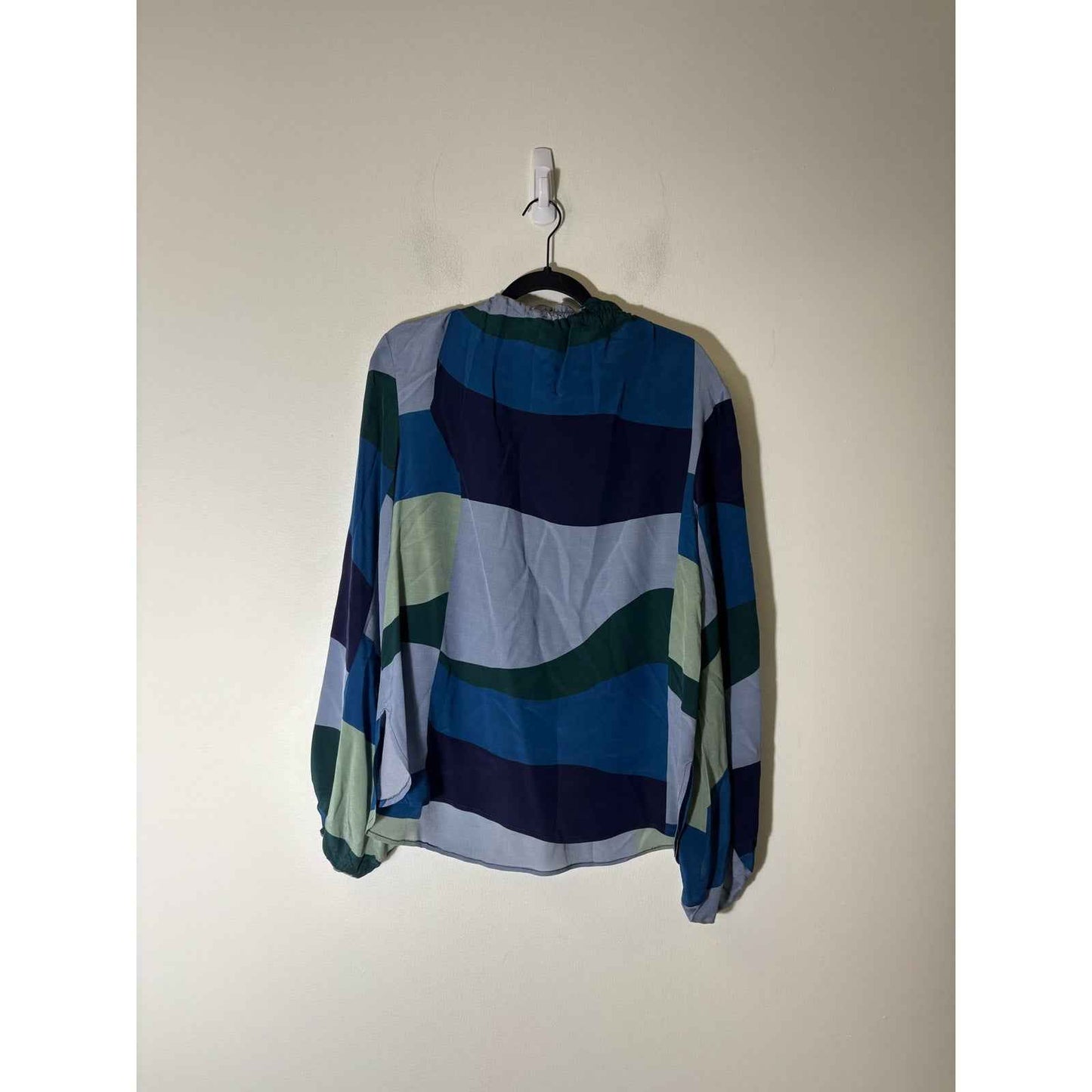 Rungolee Blue Long Puff Sleeve V-Neck Blouse Sz L