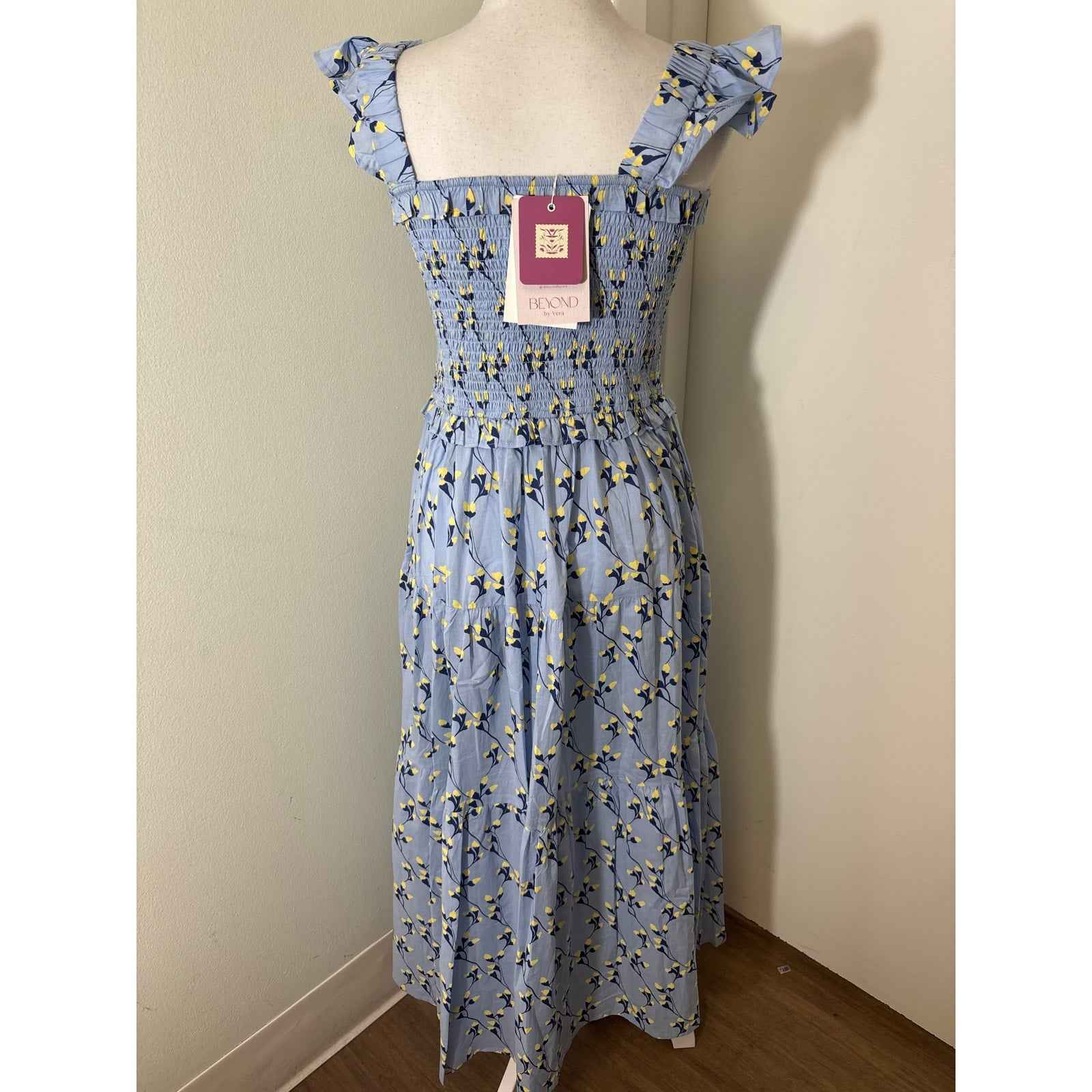 NWT Beyond by Vera Mia Blue and Yellow Smocked Bodice Midi Dress Sz S