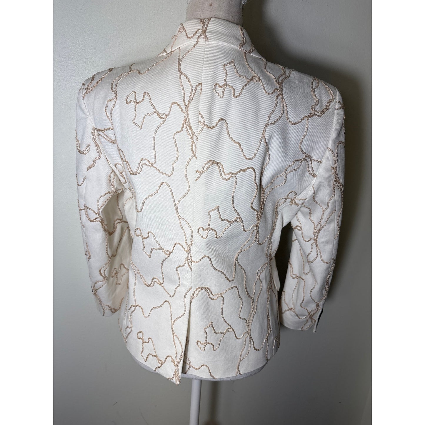 Sharis Off White with Tan Rope Long Sleeve One Button Blazer Sz 46
