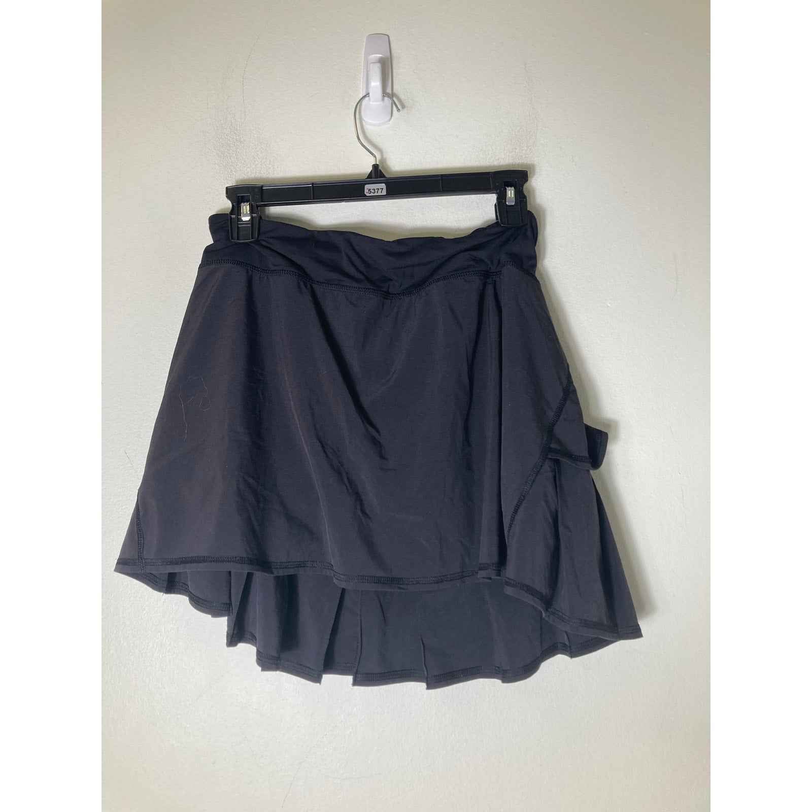 Lululemon Black Tennis Skirt W Pleats In Back Sz 10