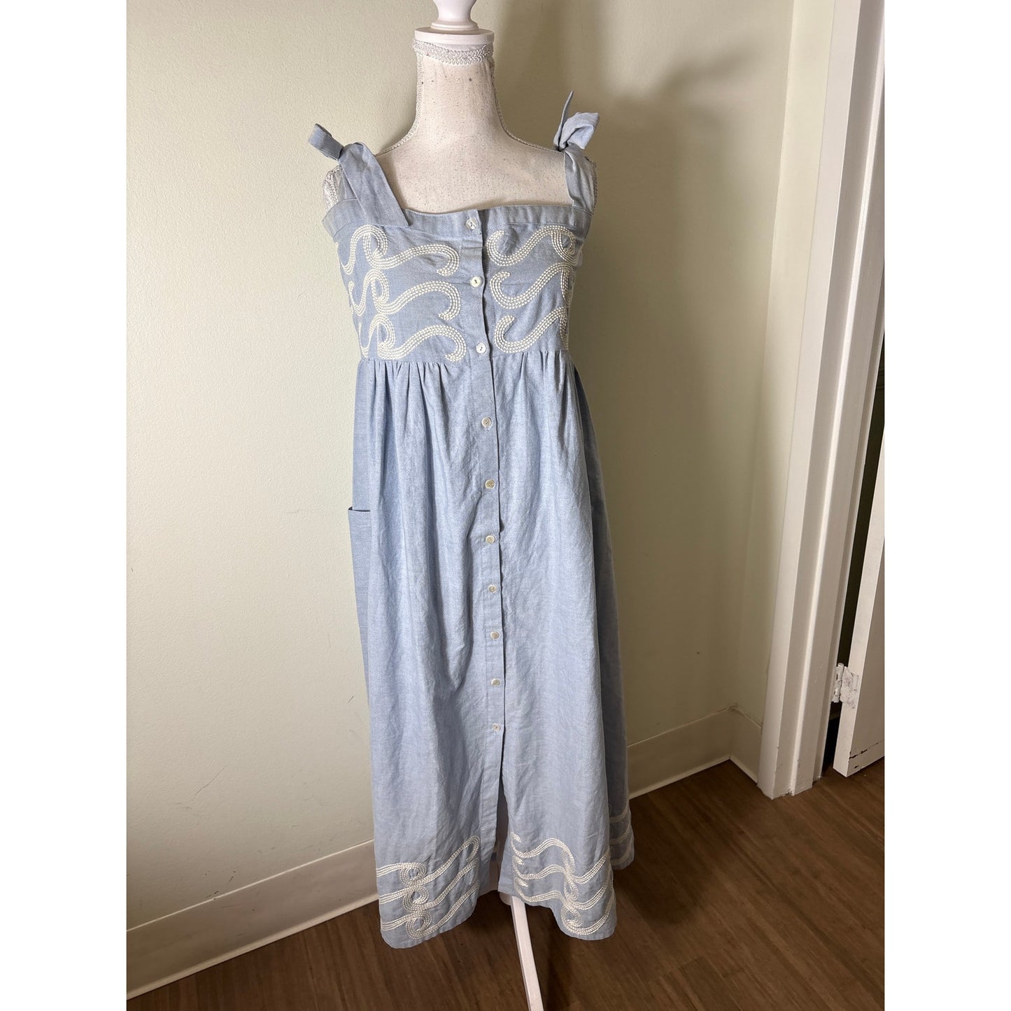 WKND WYER Light Blue Embroidered Button Up Maxi Dress Sz S