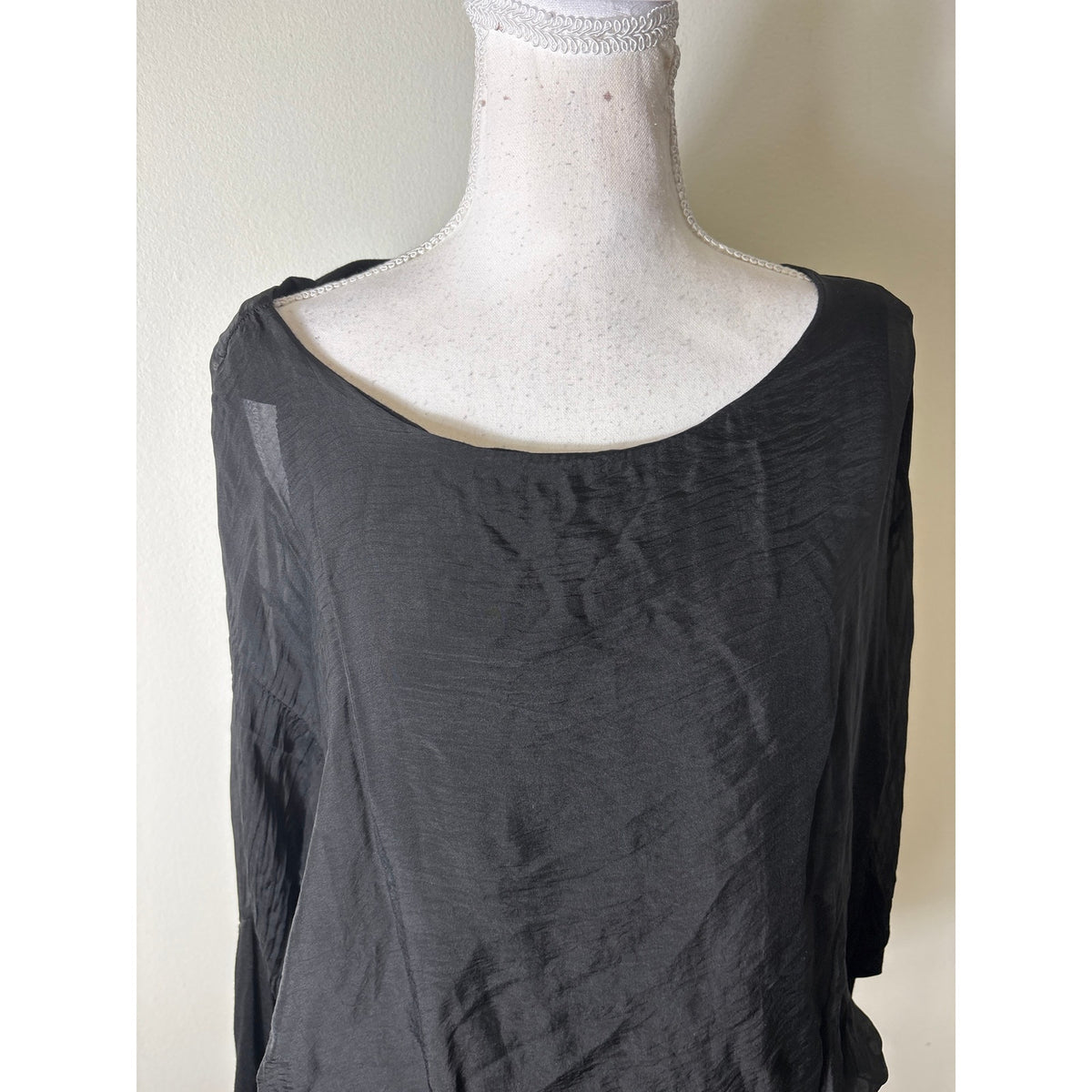 Gigi Moda Black Mixed Media Long Sleeve Blouson Style Top Sz