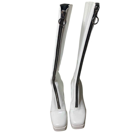 New W/O Box Katy Perry White Front Zip UP Boots Sz 6