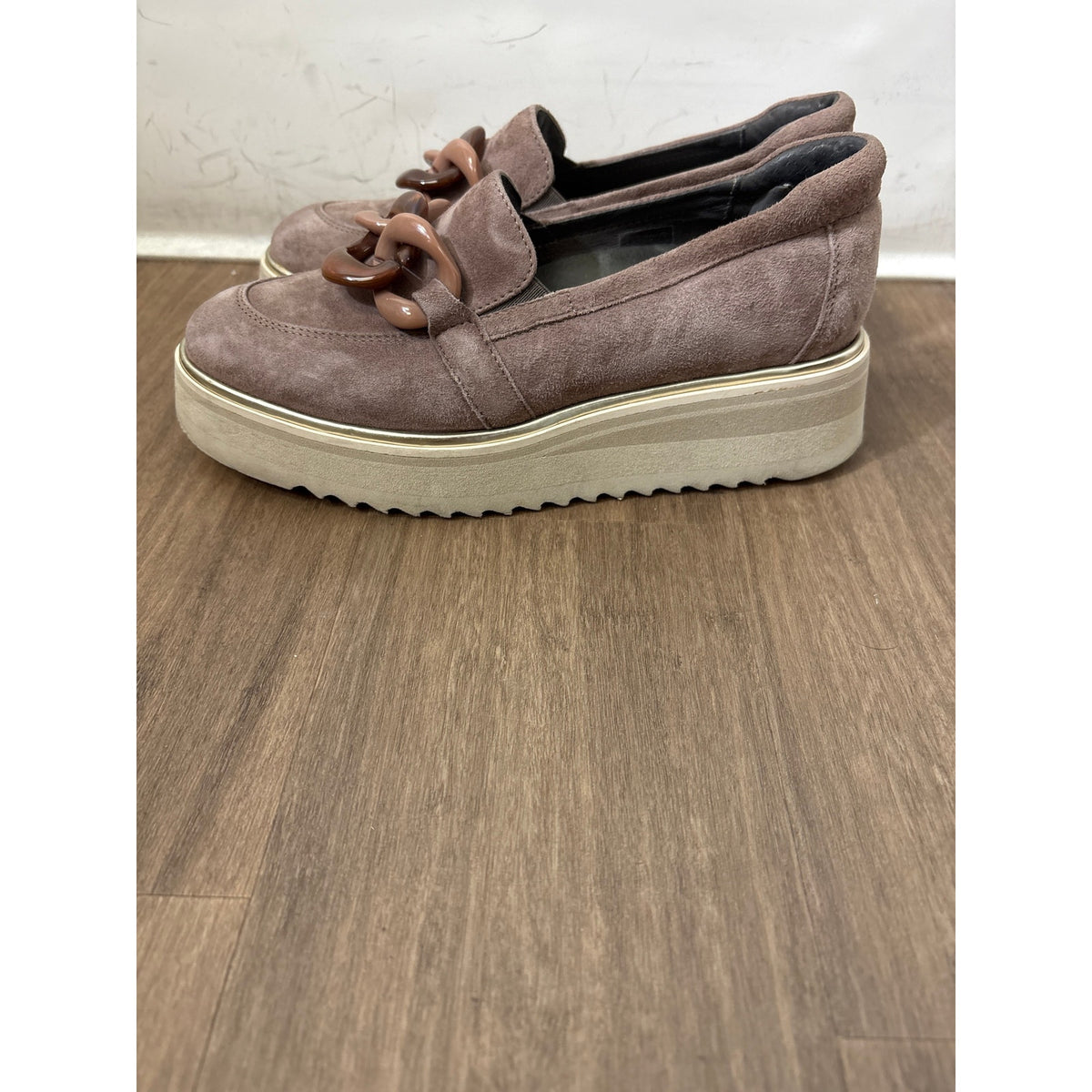 Soft Waves Brown Suede Loafers Sz 36 (5.5)