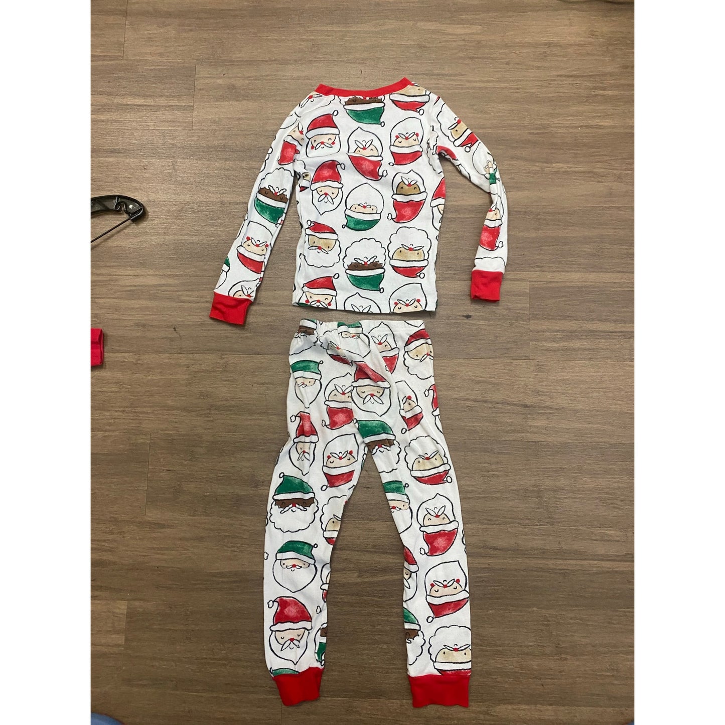 Carters Santa Pajamas Two Pairs Sz 5T