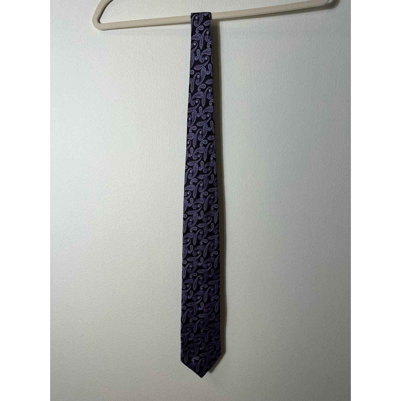 Men's Ike Behar Purple Paisley Silk Tie
