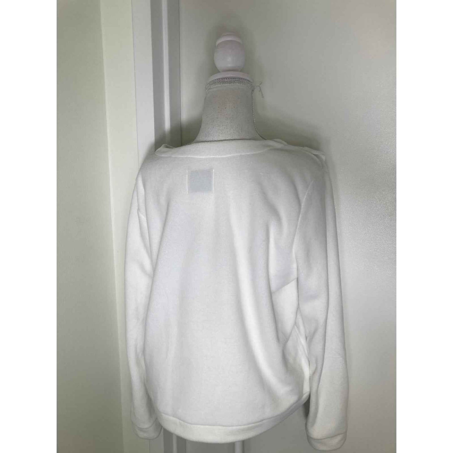 Dudley Stephens White Fleece Scallop Pullover Sz L