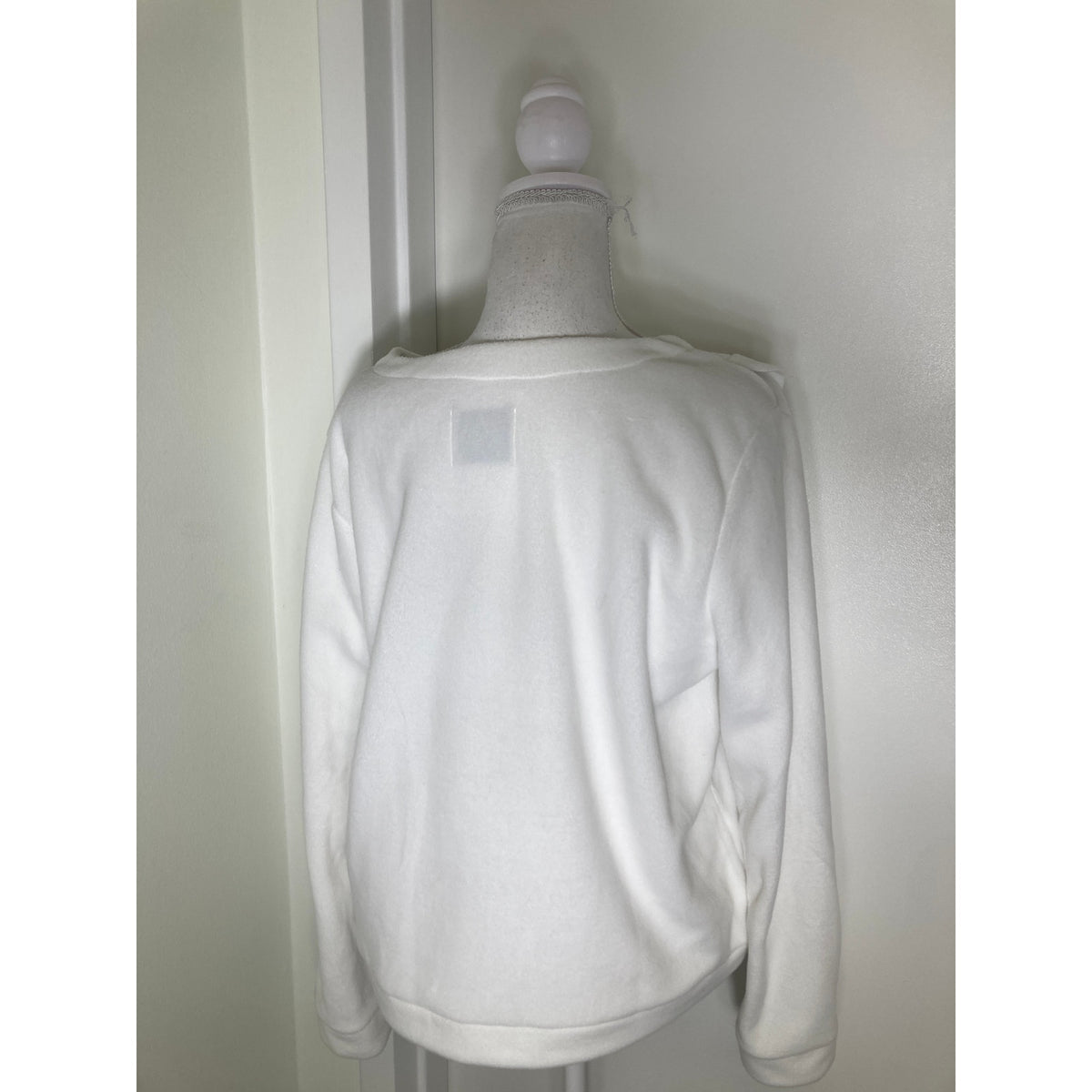 Dudley Stephens White Fleece Scallop Pullover Sz L