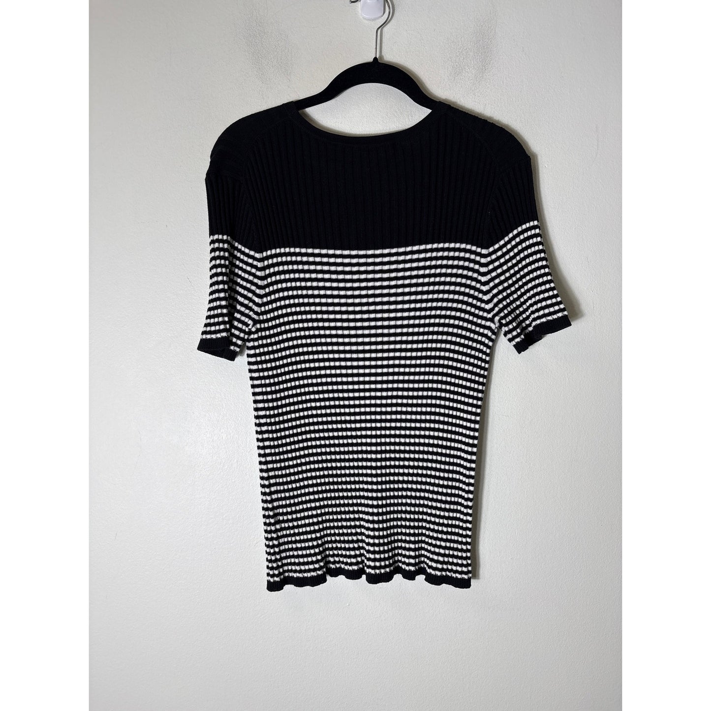 Trina Turk Black White Stripe Short Sleeve Knit Sweater Sz S