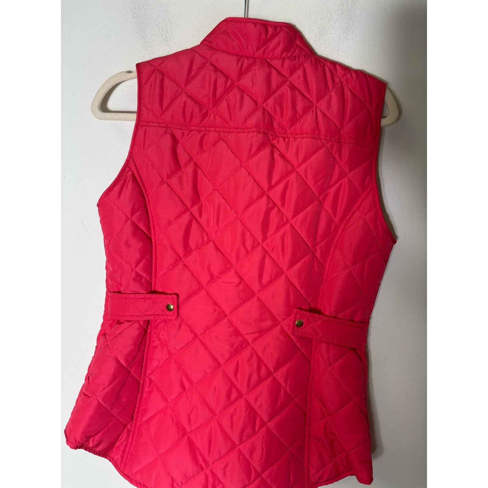 Crown & Ivy Coral Quilted Vest Sz S
