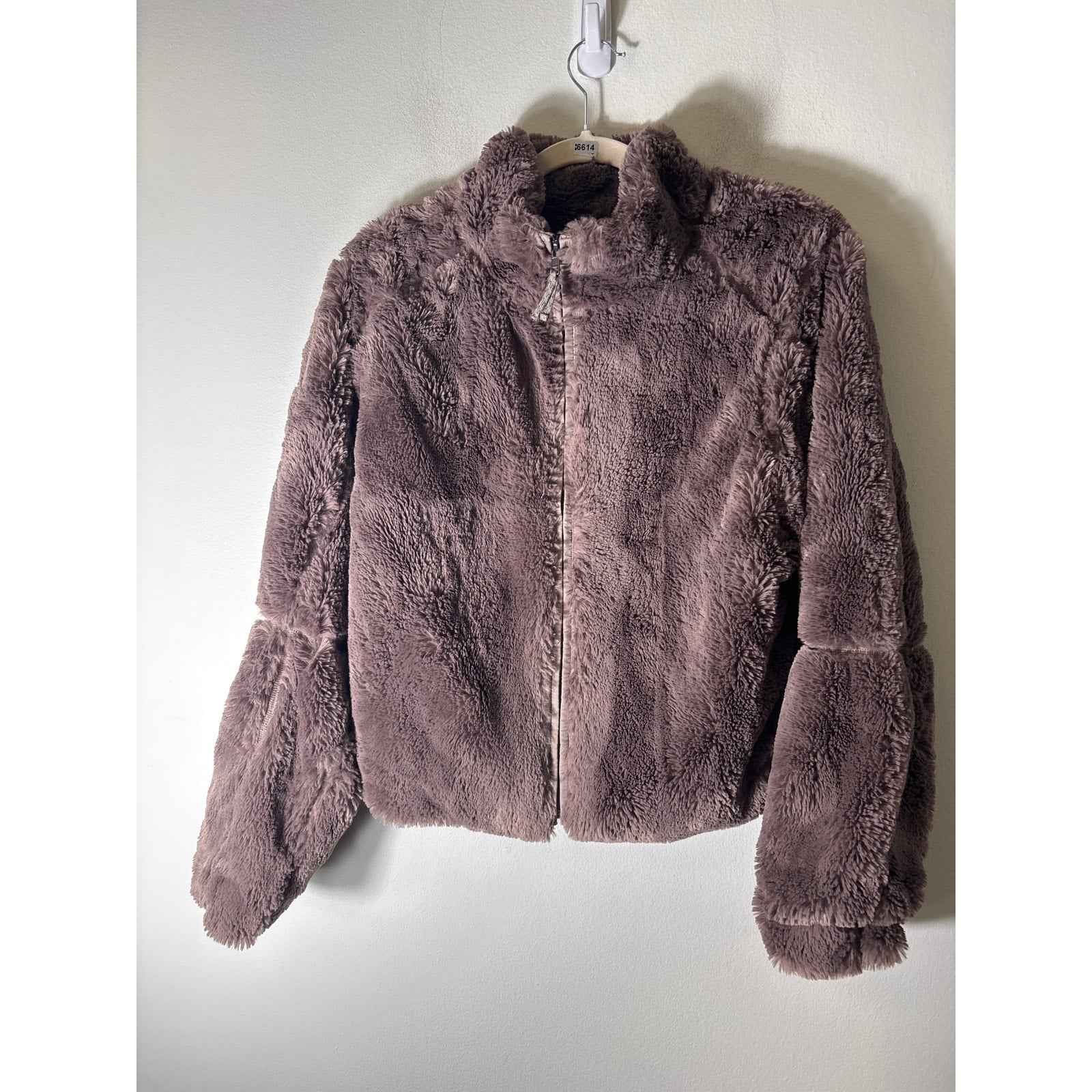 Patagonia Brown Furry Zip Up Jacket Sz M