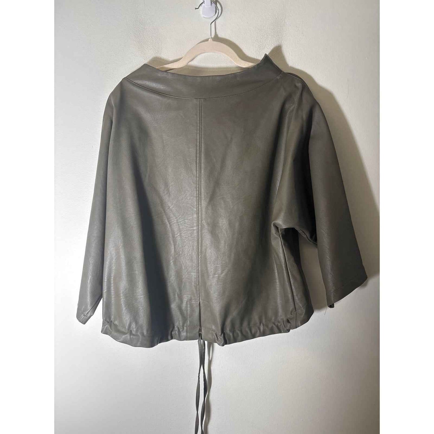 #hashtagmart Muted Dark Green Faux Leather 3/4 Sleeve Top Sz  M