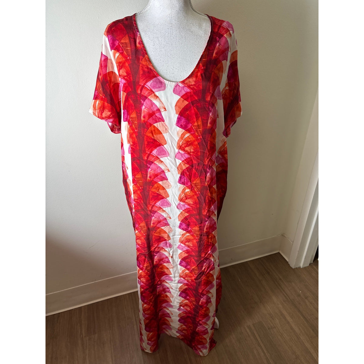 Marie Oliver Red and Pink Watercolor Caftan Sz S