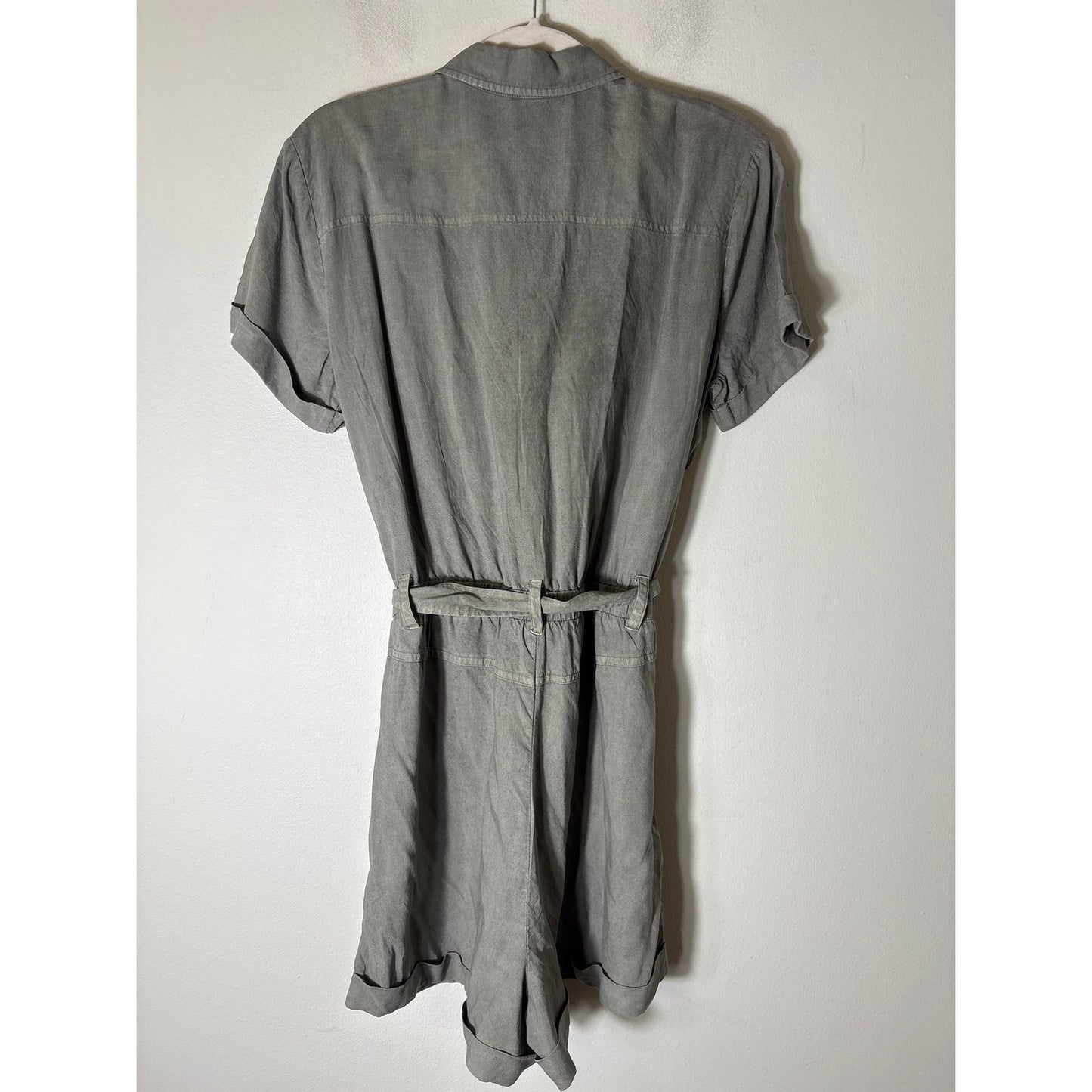 Bella Dahl Greenish Gray Short Sleeve Button Up Romper Sz M