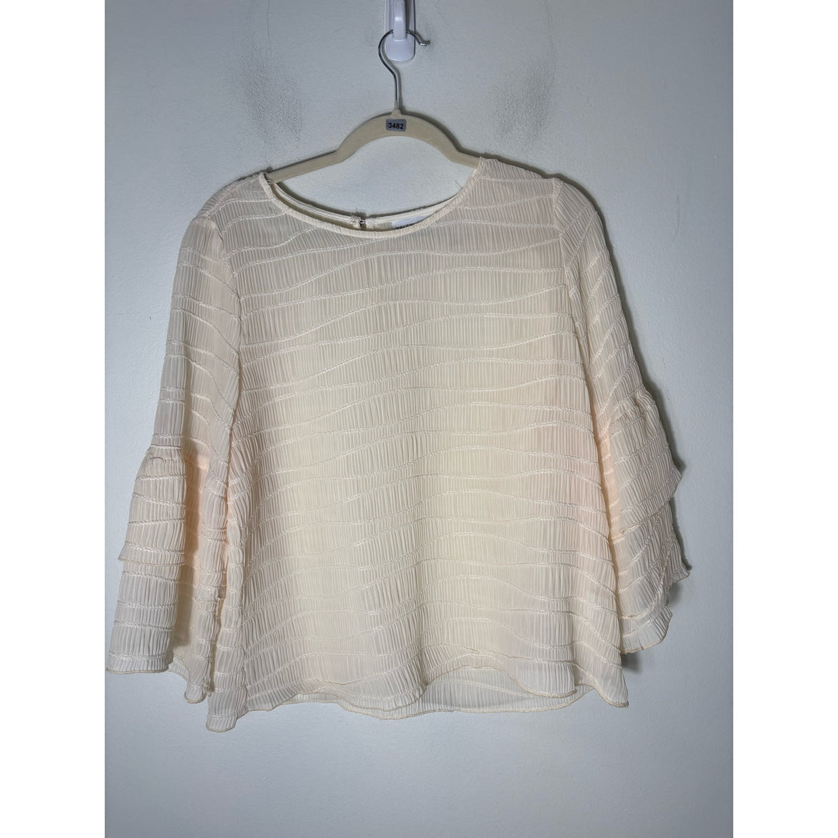 Waverly Grey Beige Smocked 3/4 Sleeve Top Sz M