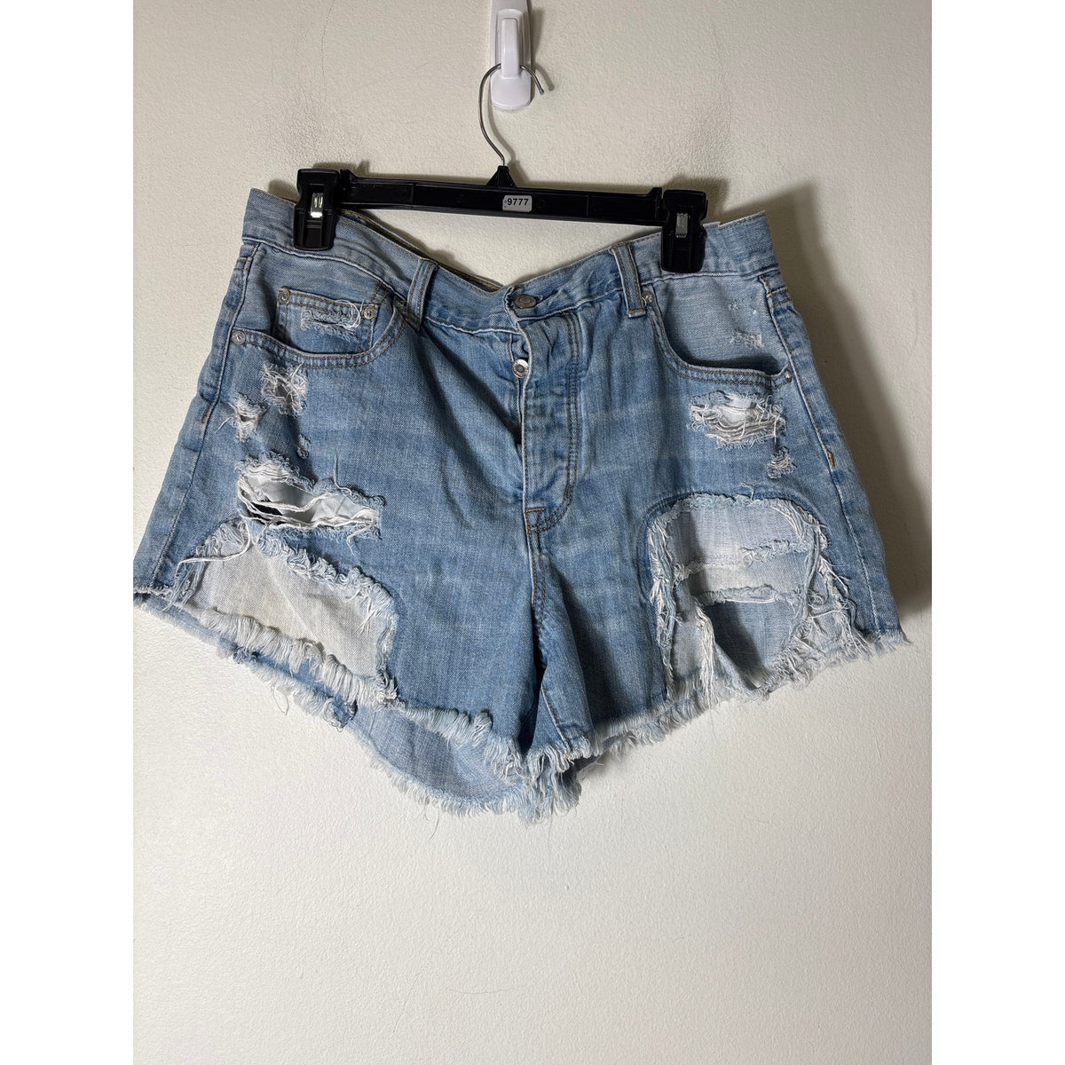 American Eagle Ripped Button Fly Cutoff Jean Shorts Sz 14
