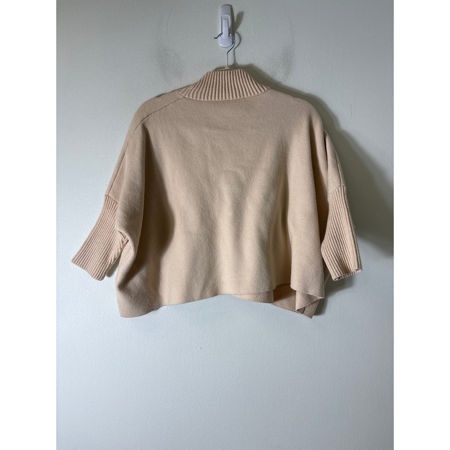 Kerisma Camel Half Sleeve Mock Neck Box Cut Sweater Sz OS