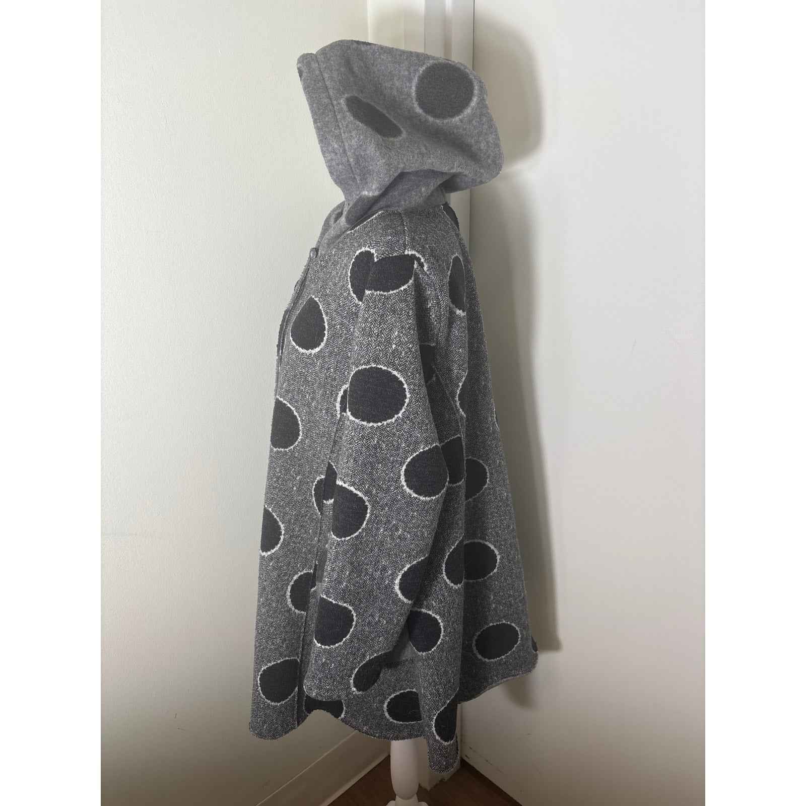 Damee Black and White Houndstooth Dot Hooded Sweater Jacket Sz XL