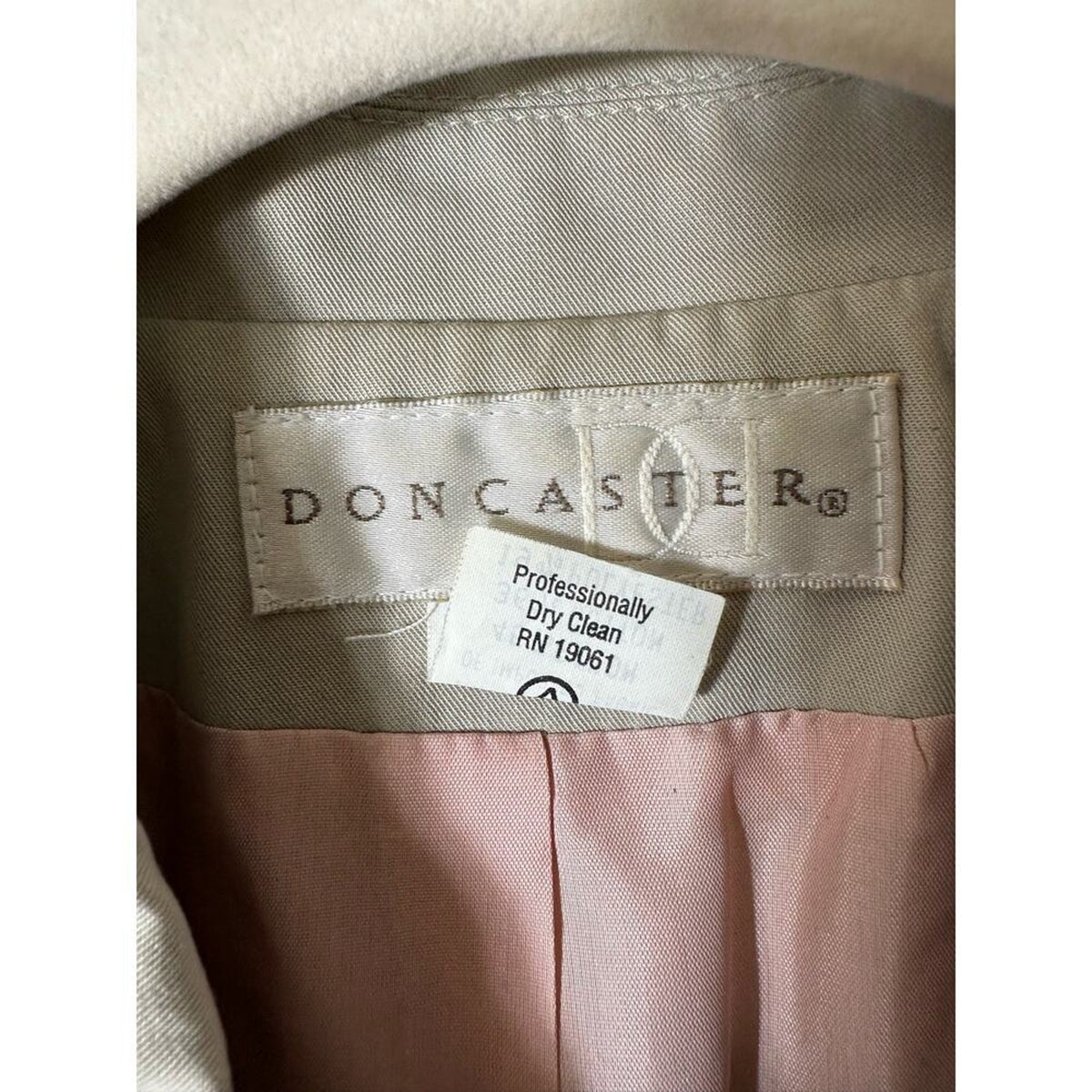 Doncaster Tan Khaki Zip Front Jacket Size 4