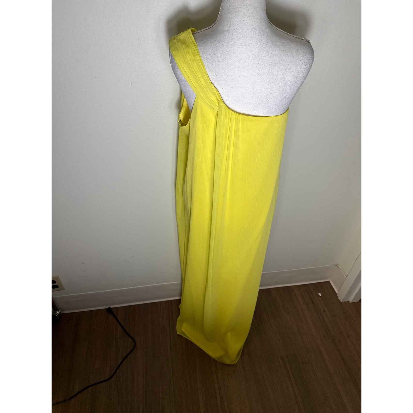 Pomander Place Bright Yellow One Shoulder Floor Length Dress Sz M