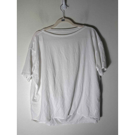 Lululemon Bundle of 2 Black and White Stretchy Short Sleeve T-Shirts sz L