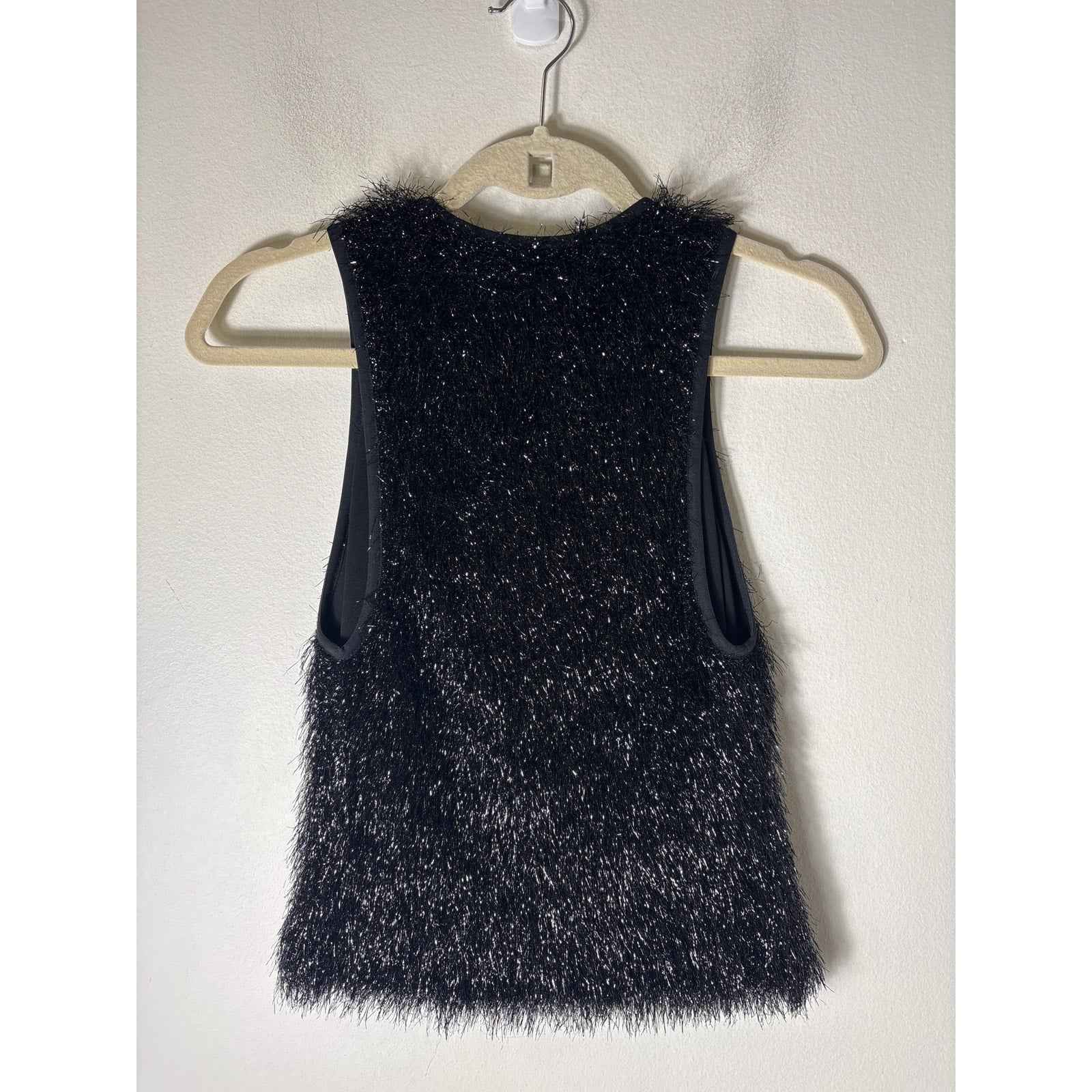 Smythe Black Tinsel Sleeveless Crop Crewneck Tank Sz M