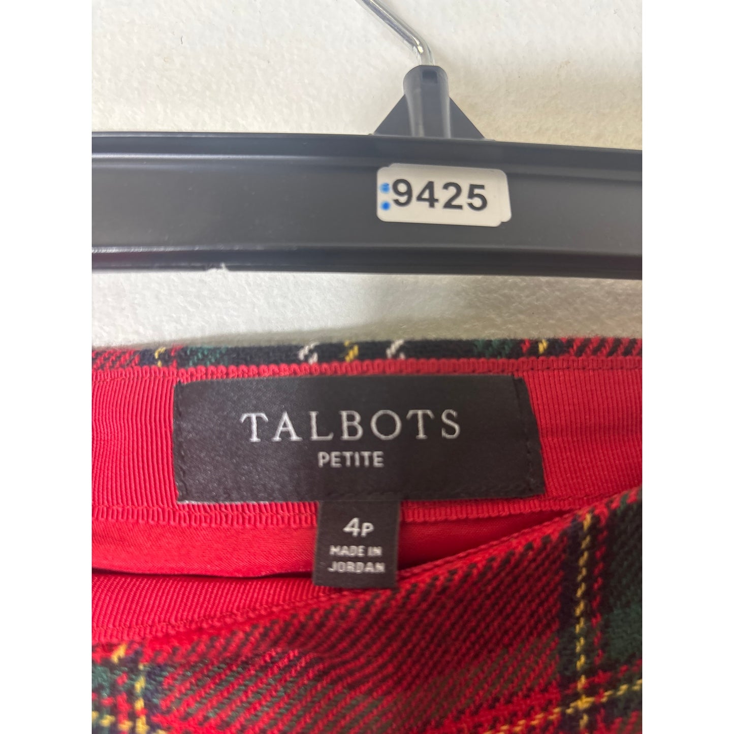 Talbots Red Plaid With Gold Button Mini Skirt Sz 4P