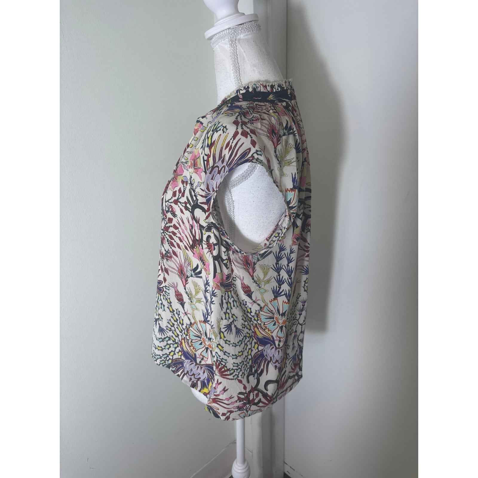 Mariacher Tie Neck Floral Sleevless Ruffled Neck Blouse Sz S