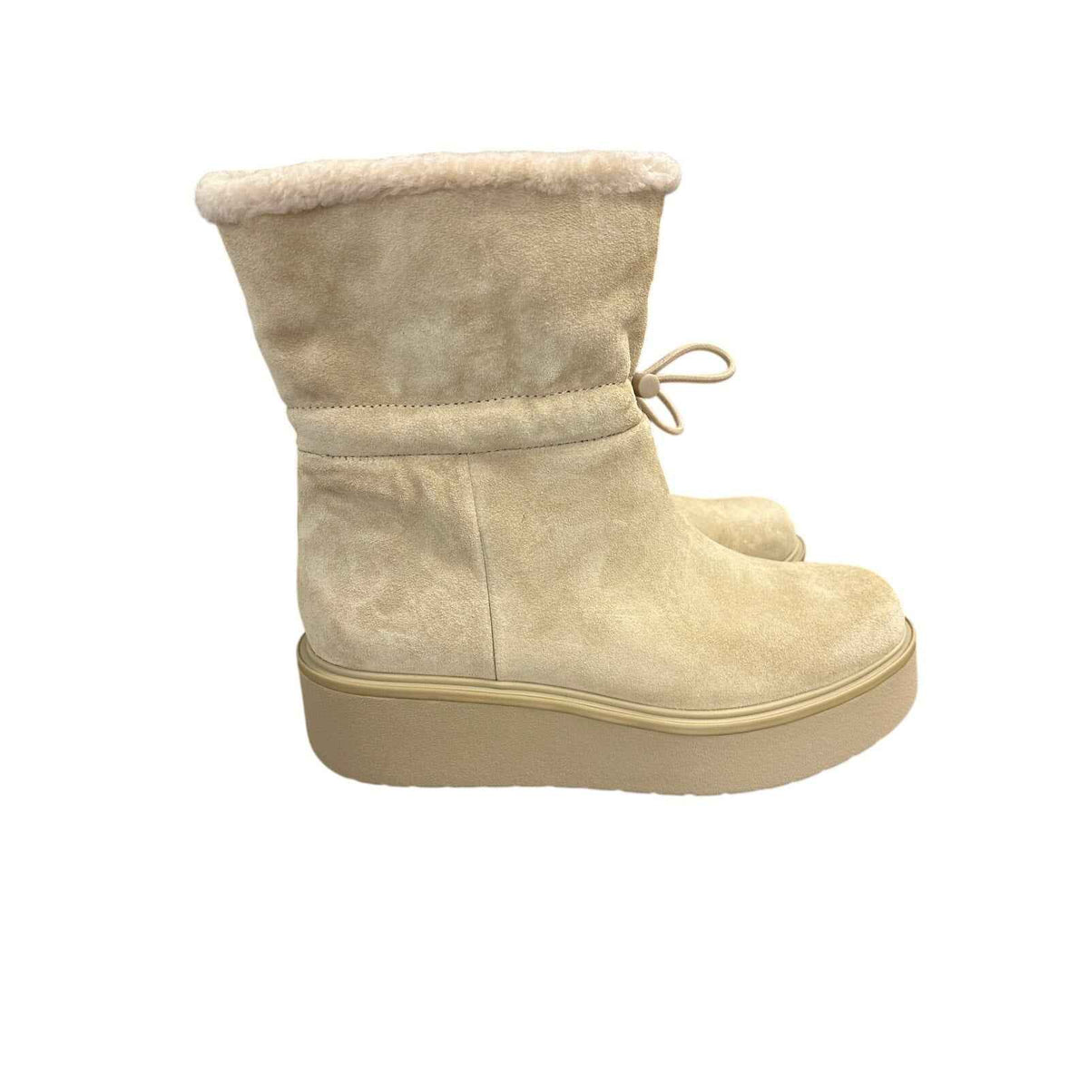 New Vince Tan Suede Water Repellant Boots Sz 9