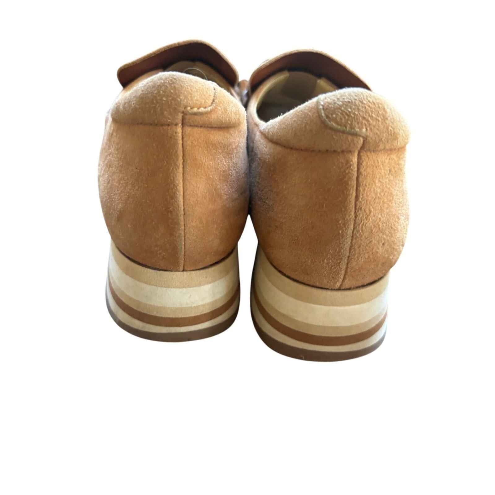 Soft Waves Tan Suede Platform Loafer with Tortoise Shell Details Sz 39