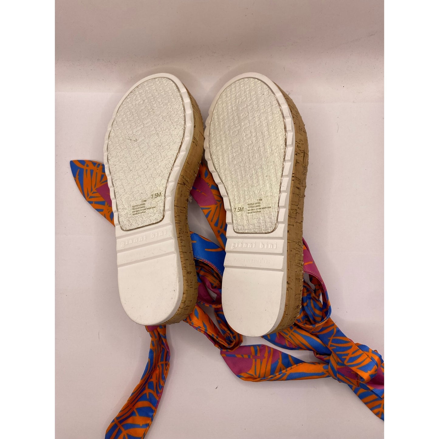 NWOB Gianni Bini Blue Orange Platform Wrap Sandals Sz 7.5