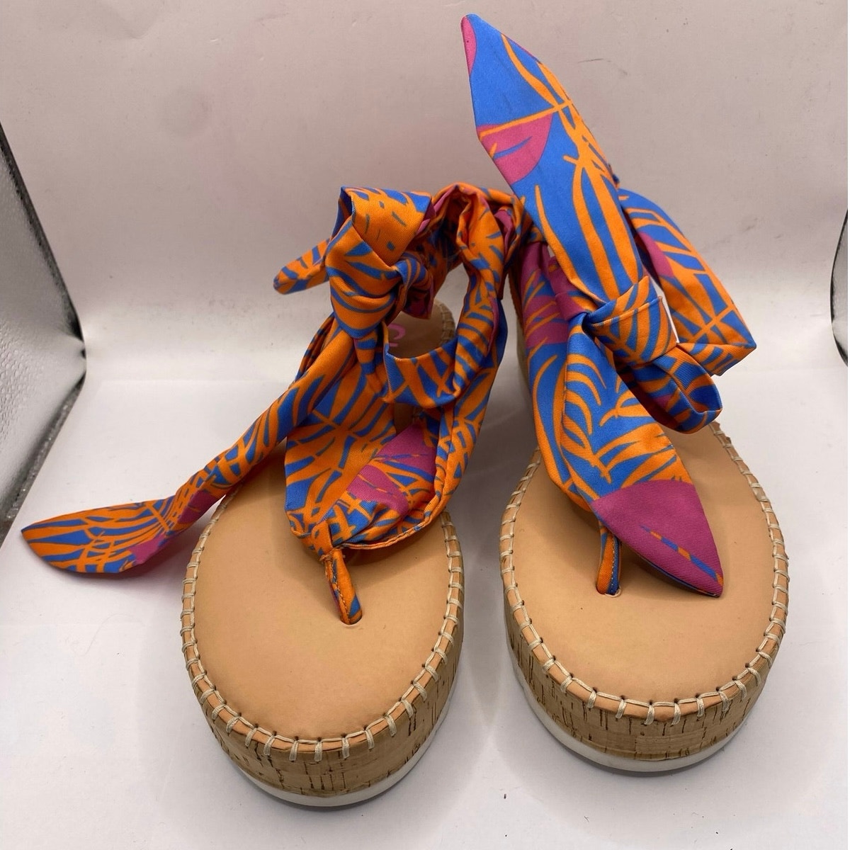 NWOB Gianni Bini Blue Orange Platform Wrap Sandals Sz 7.5