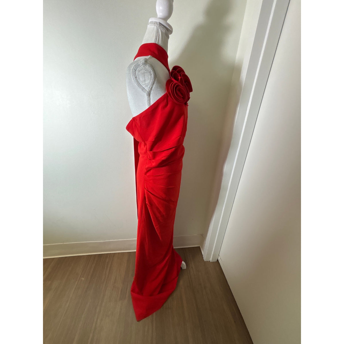 Mango MNG Capsule Red One Shoulder Floor Length Ruched Gown Sz 8